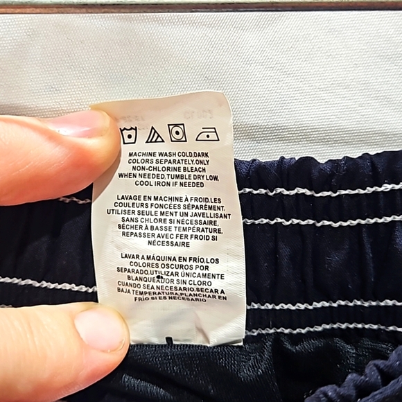 Men's TYR, Swim Trunks, Shorts, Navy Blue, Pockets, Elastic Waist, White Trim, M - Picture 7 of 11